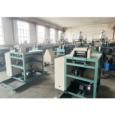 選擇水果網套機要考慮哪些因素